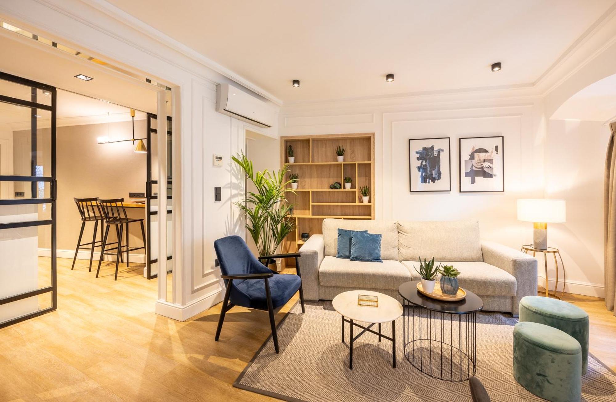Edmond Vibes Puerta Del Sol Suites Madrid Extérieur photo