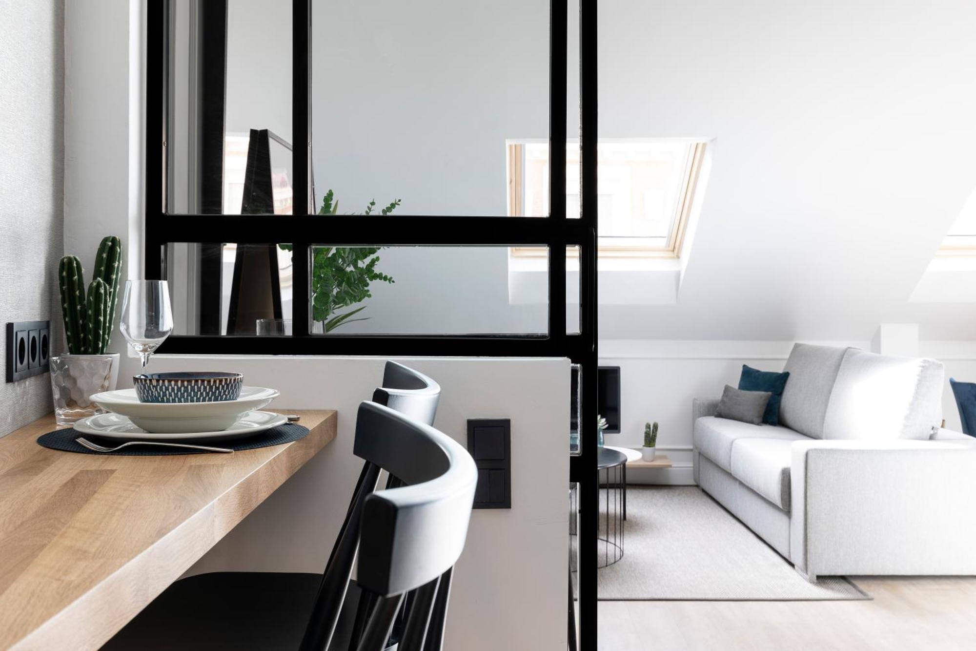 Edmond Vibes Puerta Del Sol Suites Madrid Extérieur photo