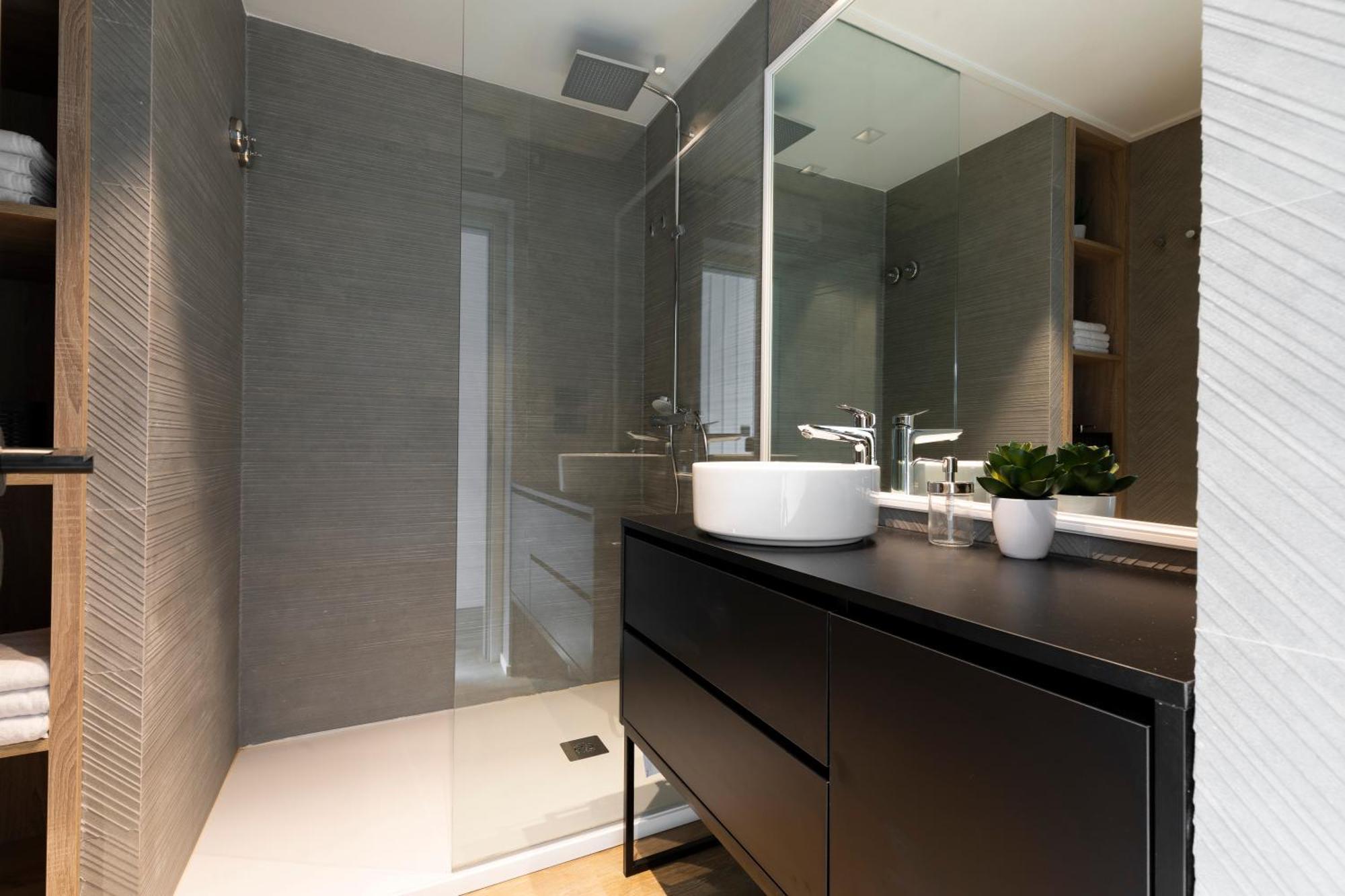 Edmond Vibes Puerta Del Sol Suites Madrid Extérieur photo